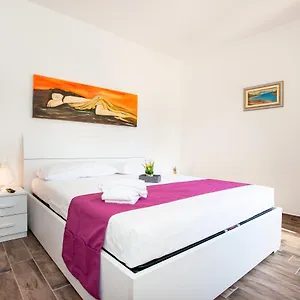 Terre Di Gallura Bed and breakfast